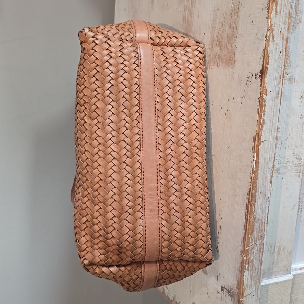 Madewell The Medium Transport Tote: Woven Leather Edition In Burnished Caramel - Picture 6 of 12
